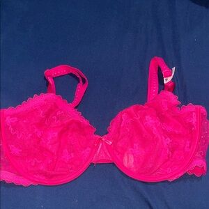 Victoria’s Secret Women’s Hot Pink Lace Underwire Bra